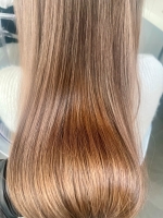 Regeneracja łodygi włosa oraz skóry głowy